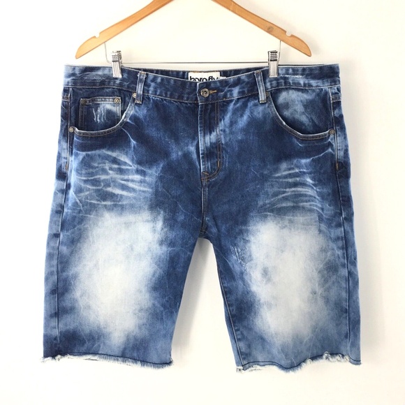 Born Fly Mens Jean Shorts Factory Fading Raw Hem Fringe Distressed Blue Sz 42 - Picture 1 of 11